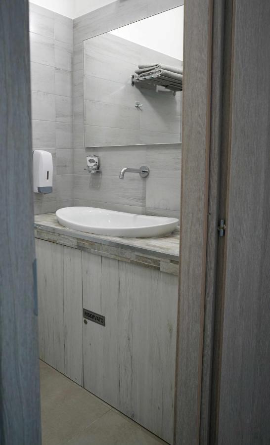 Nitto House Otel Bari Dış mekan fotoğraf
