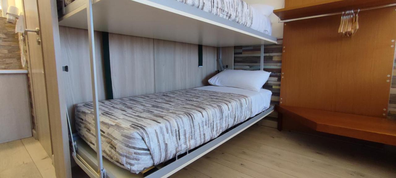 Nitto House Otel Bari Dış mekan fotoğraf