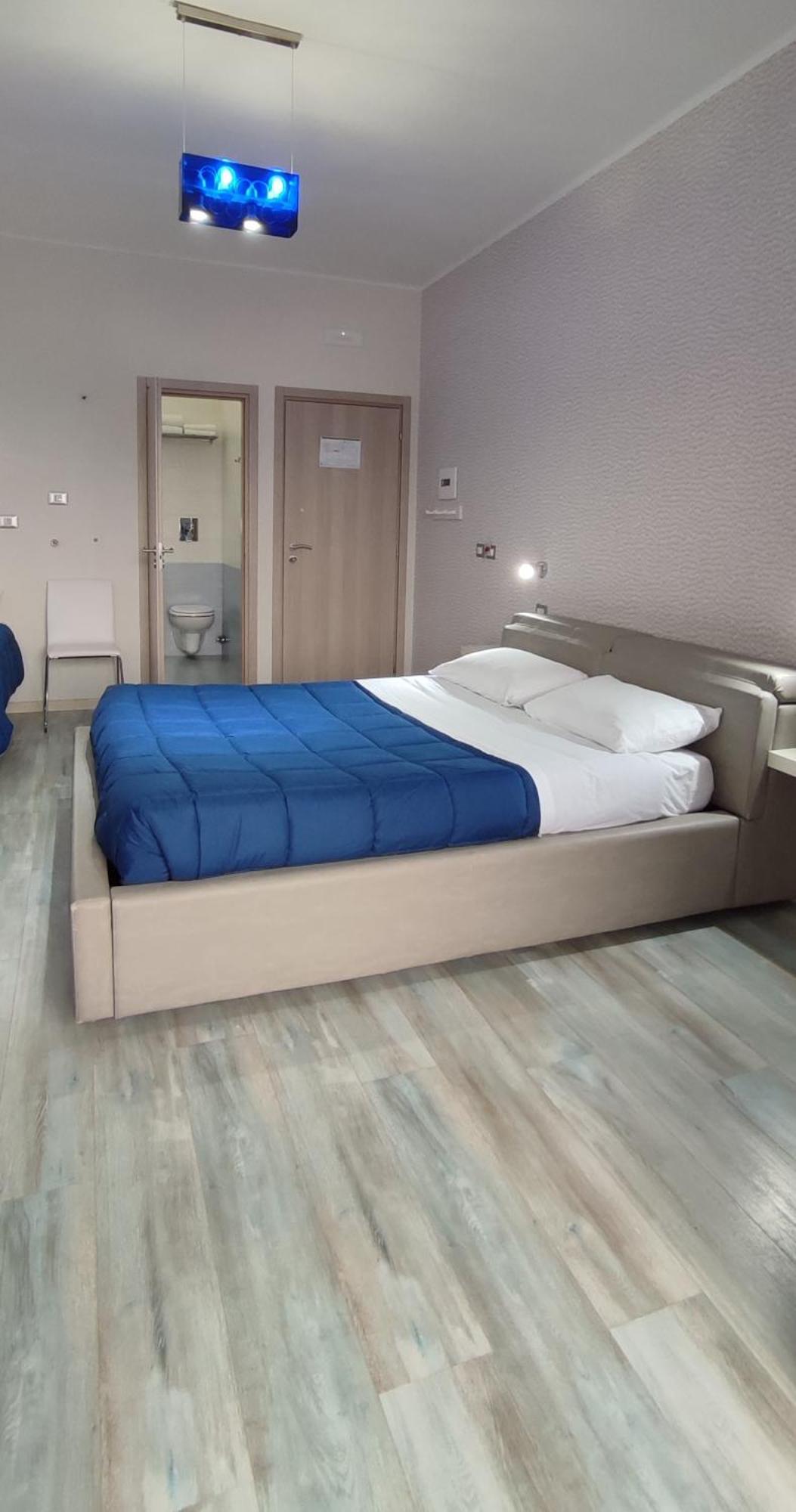 Nitto House Otel Bari Oda fotoğraf