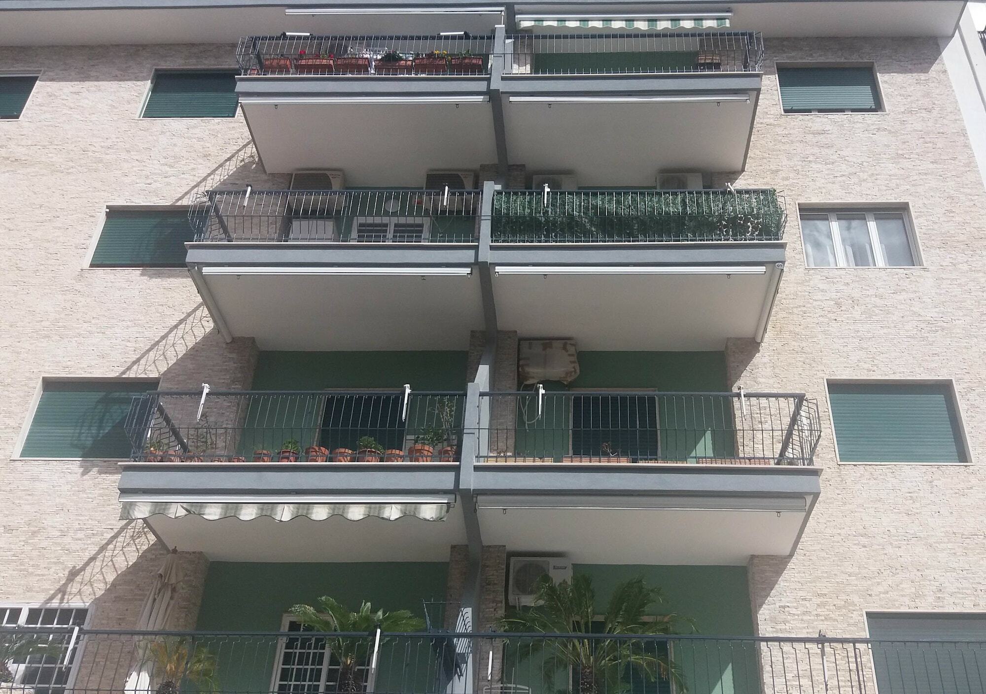 Nitto House Otel Bari Dış mekan fotoğraf